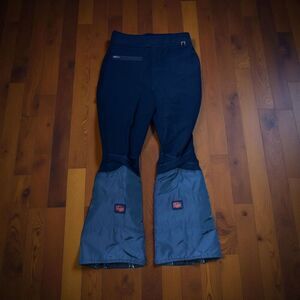 Vintage Women's Roffe Blue/Black Ski Pants Made in USA Size 10